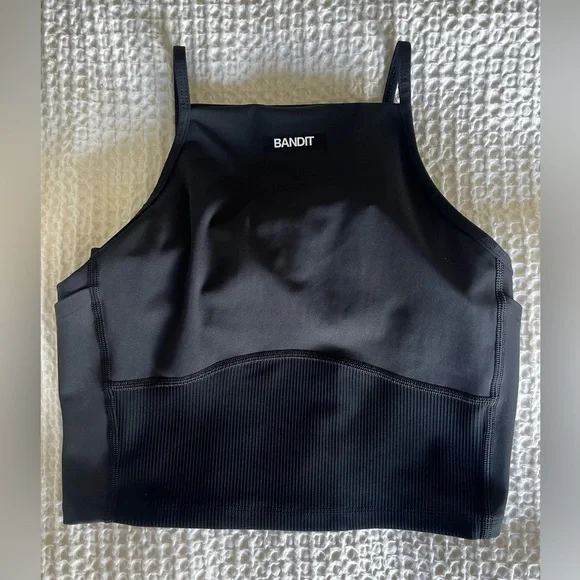 Bandit Running Stamina Top - Picture 1 of 3